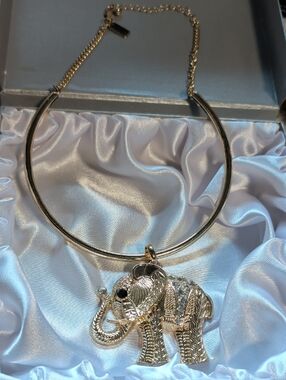 Elephant Pendant Choker Necklace